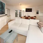 Awesome In With Wifi Apartamento